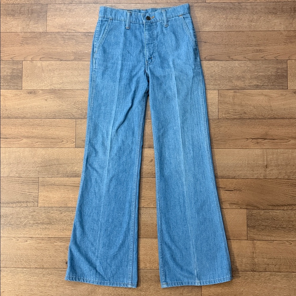 Vintage Levi’s Size 28 Orange Tab Jeans Blue Coastal Cowgirl Rodeo Festival Boho